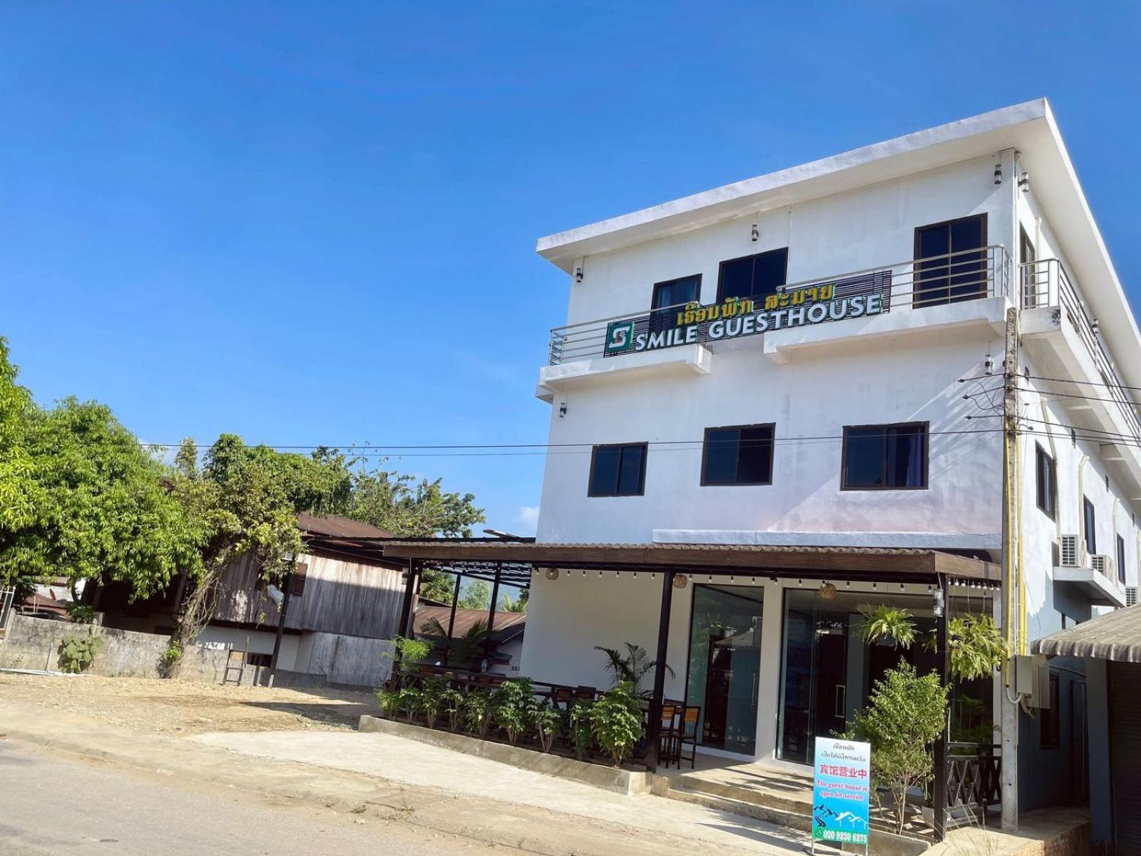 Smile Guesthouse Vangvieng Vang Vieng Buitenkant foto